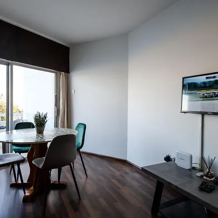 Charmers Sea View Flat Apartment